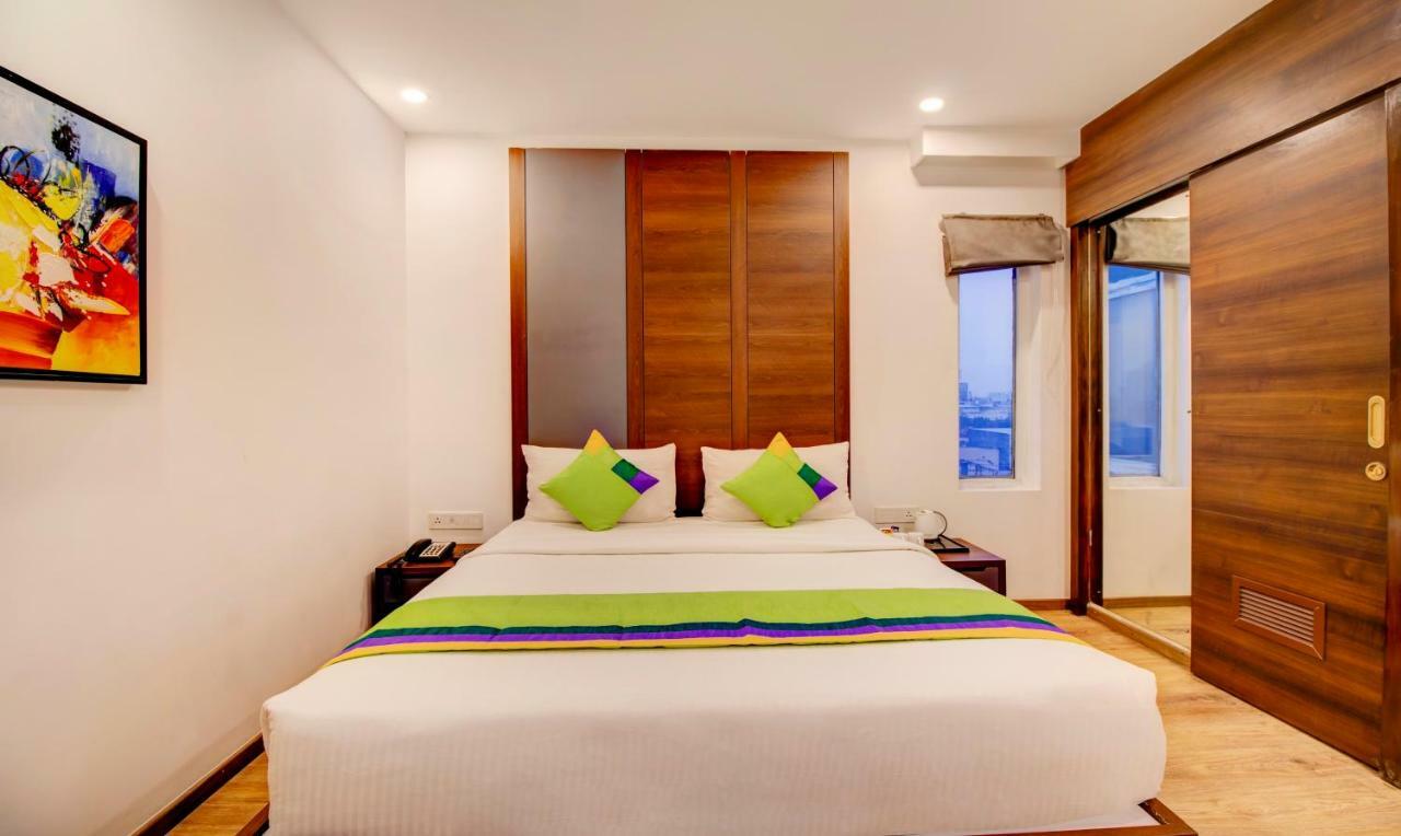 Jagadish Brigade Hotel Bangalore Extérieur photo
