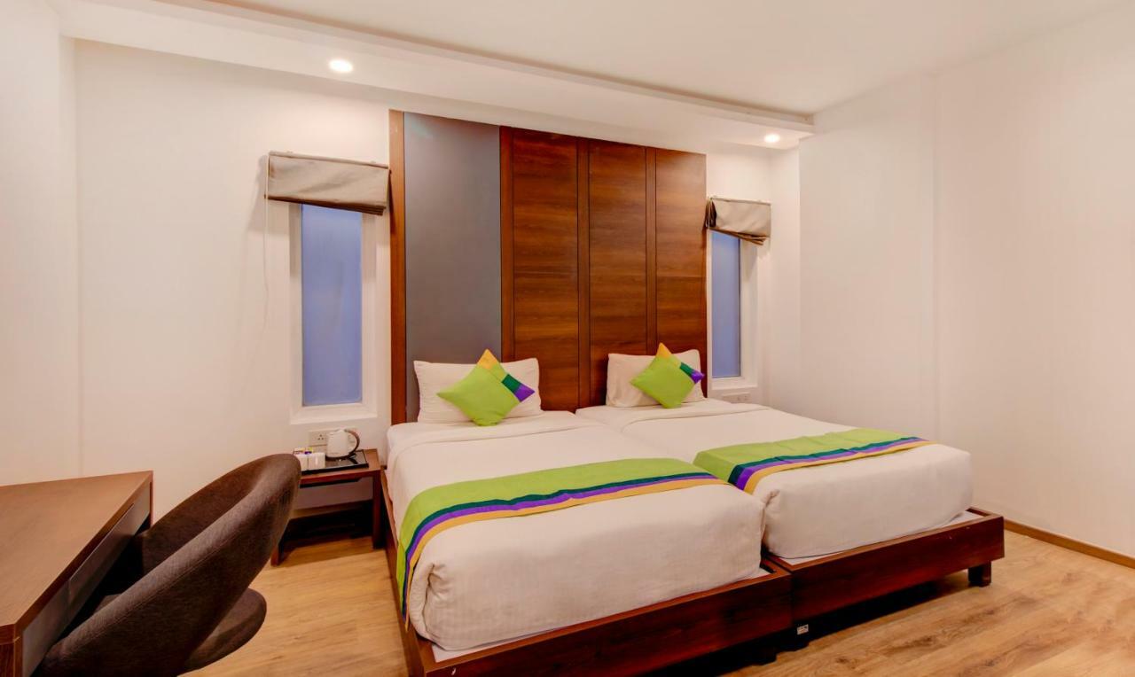 Jagadish Brigade Hotel Bangalore Extérieur photo