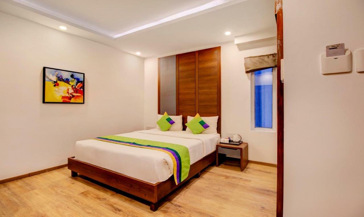 Jagadish Brigade Hotel Bangalore Extérieur photo